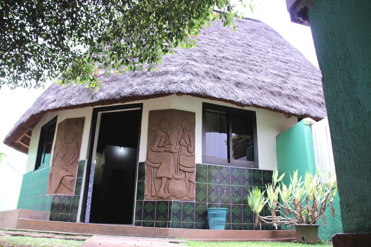 Kiwatule Cottages Kampala Eksteriør billede
